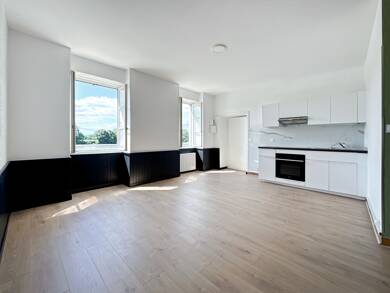 Appartement à vendre 92 000 € 1 pièce 28,9 m² RDC/2 Est Trévoux 01600