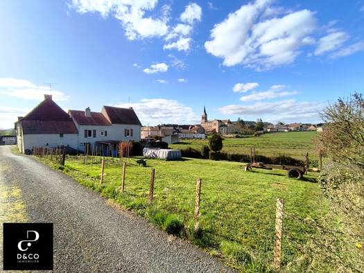 Maison à vendre 117 000 € 4 pièces 3 chambres 75 m² 1 454 m² de terrain Charolles 71120