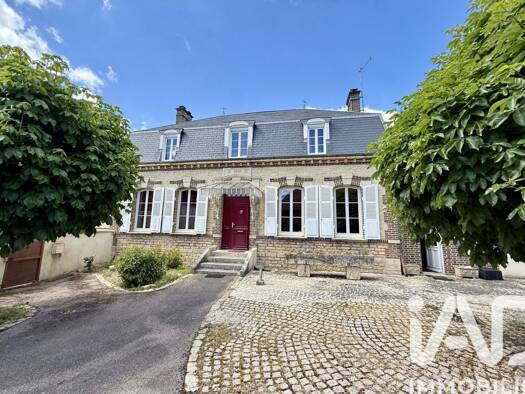 Demeure à vendre 429 000 € 12 pièces 7 chambres 445 m² 2 700 m² de terrain Messon 10190