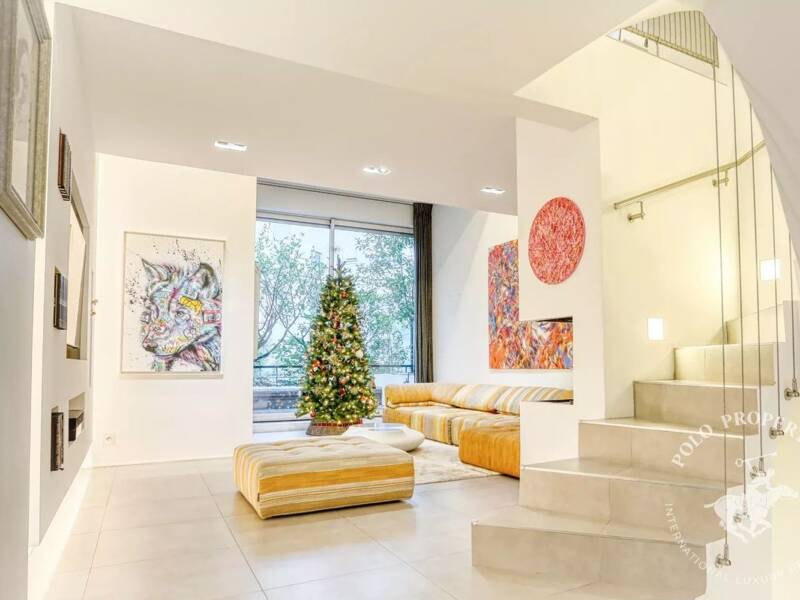 Maison à louer, 163m², PARIS 16E