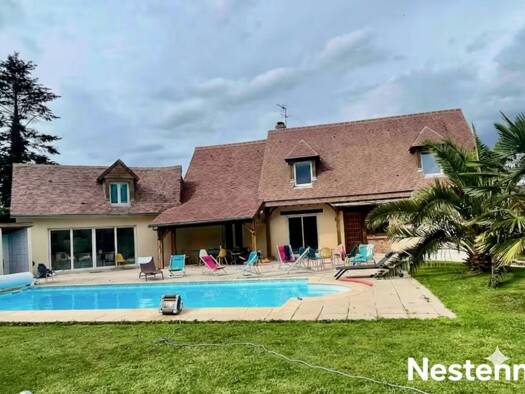 Maison à vendre 759 000 € 9 pièces 7 chambres 183 m² 2 300 m² de terrain Bourg Sud Ouistreham 14150