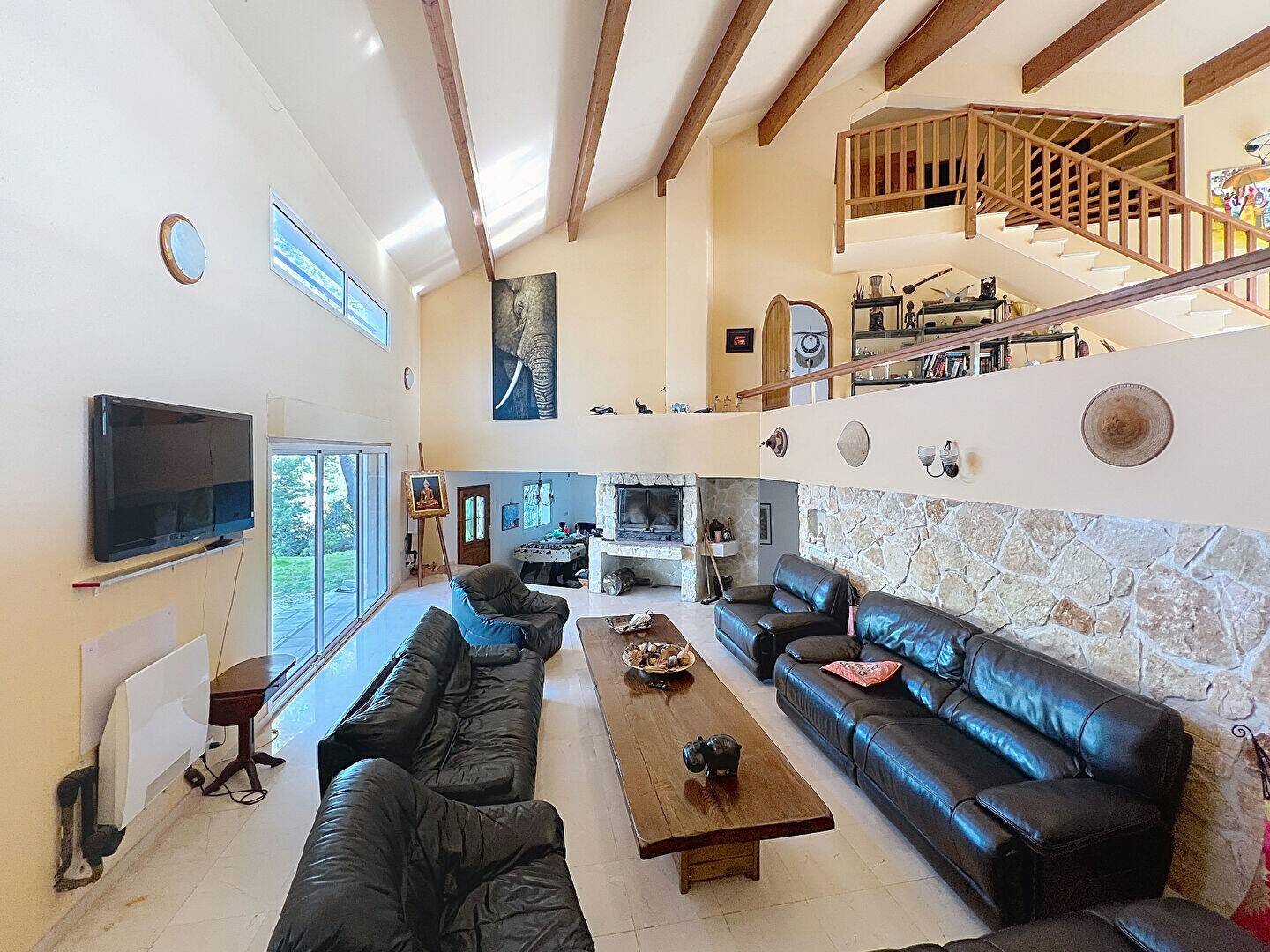 Maison à vendre, 390m², HYERES