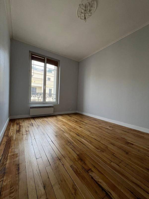 Maison à louer, 37m², LEVALLOIS PERRET