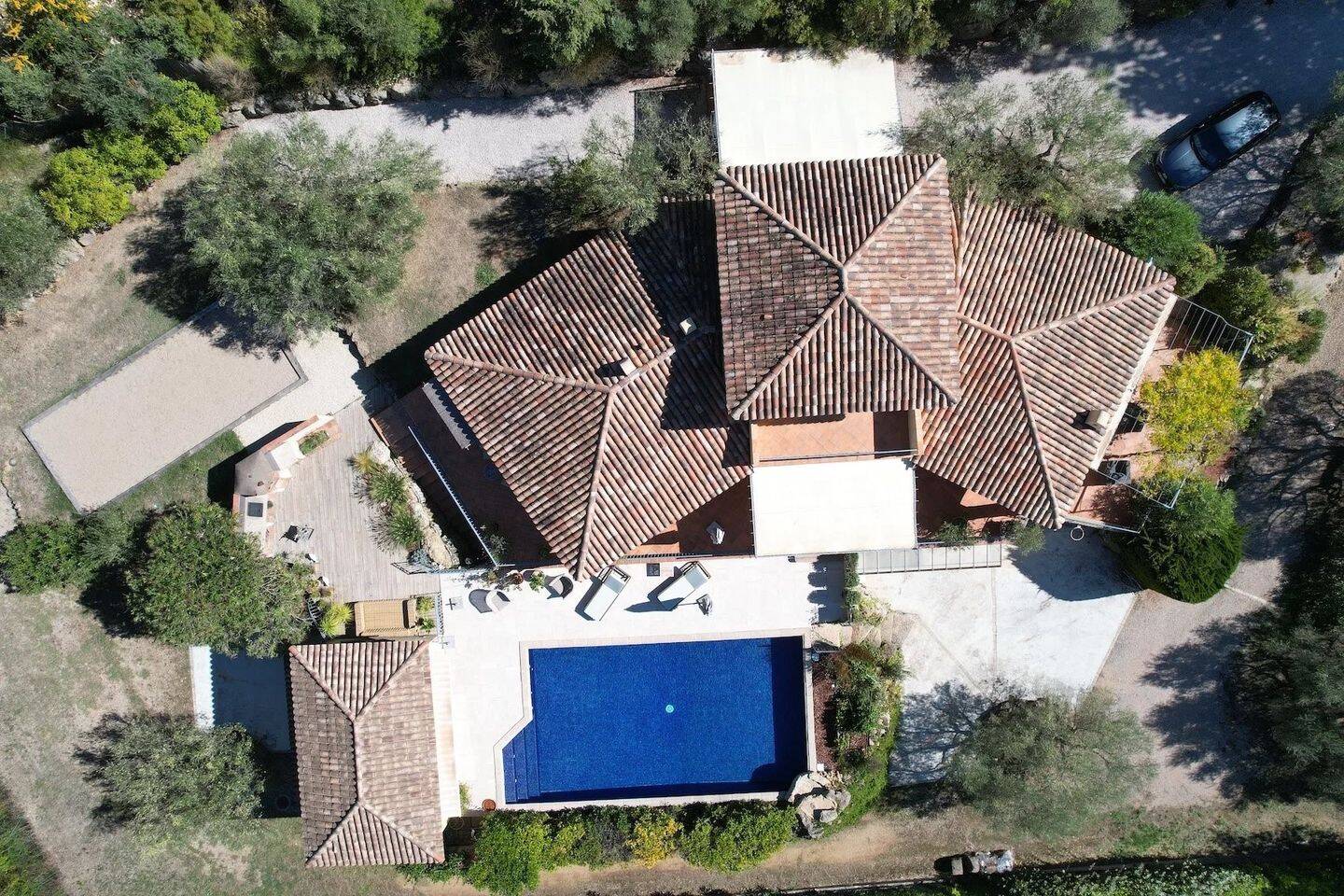 Maison à vendre, 230m², SAINT ANTONIN DU VAR