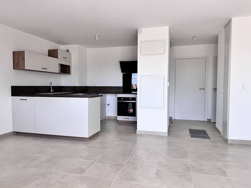 Maison à louer, 46m², VILLENEUVE LES AVIGNON