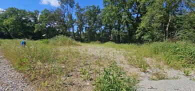 Terrain constructible à vendre 410 000 € 543 m² de terrain Archamps 74160