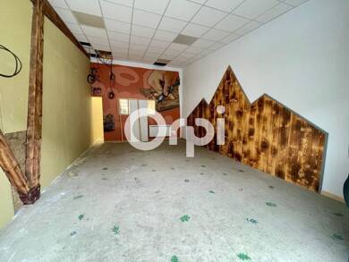 Local commercial à louer 1 060 € 77 m² de surface de vente Goncelin 38570