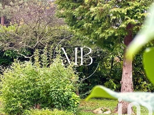 Terrain constructible viabilisé à vendre 134 000 € 308 m² de terrain Asnières-sur-Oise 95270