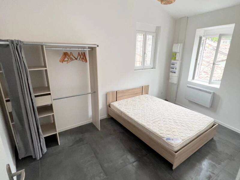 Maison à louer, 38m², PUGET THENIERS