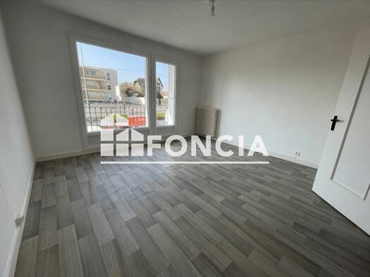 Appartement à louer 636 € 3 pièces 2 chambres 54,7 m² RDC/4 La Grâce de Dieu Caen 14000