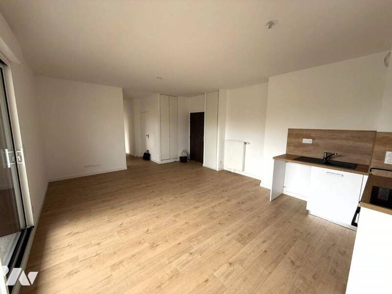 Maison à louer, 65m², VERN SUR SEICHE