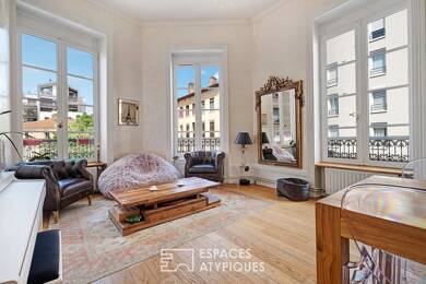 Appartement à vendre 485 000 € 5 pièces 3 chambres 110 m² Étage 1/2 Vaise-Rochecardon-Industrie Lyon 9ème 69009