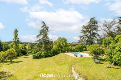 Maison à vendre 880 000 € 5 pièces 3 chambres 164 m² 4 645 m² de terrain Limonest 69760
