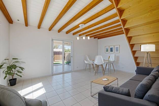 Maison à vendre 335 000 € 4 pièces 3 chambres 95 m² 250 m² de terrain La-Jacquiere Meyzieu 69330