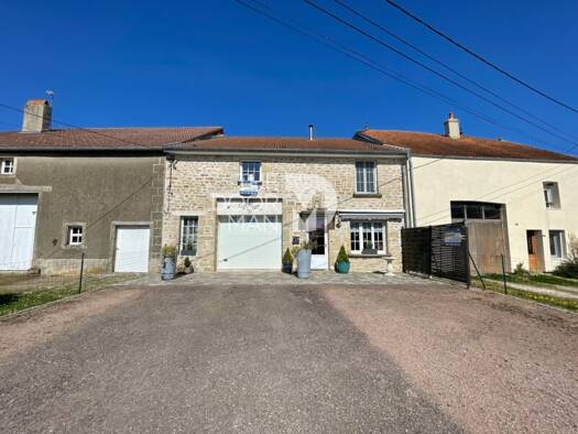 Maison à vendre 122 000 € 5 pièces 3 chambres 122 m² 853 m² de terrain Lavernoy 52140