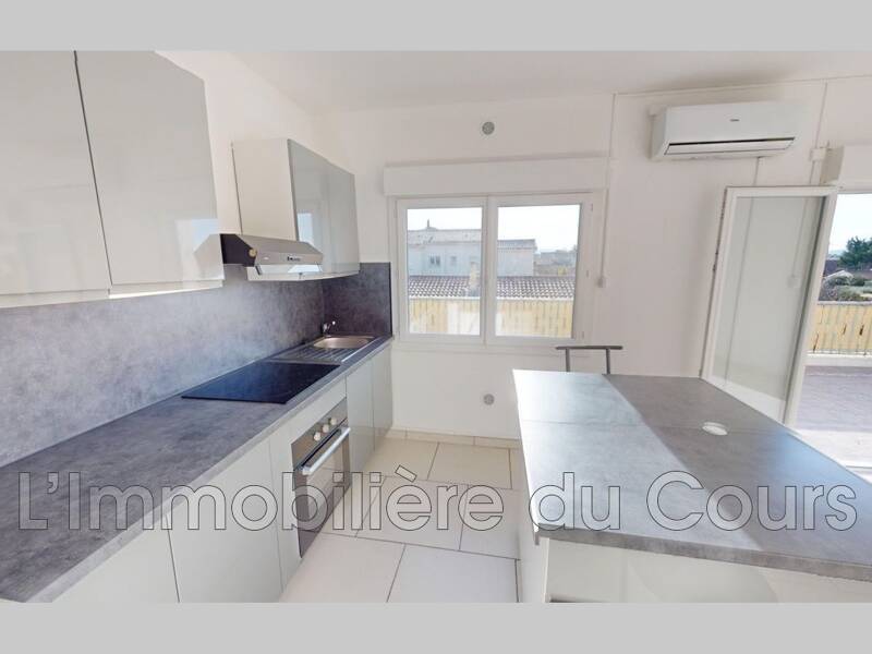 Maison à louer, 45m², MARIGNANE