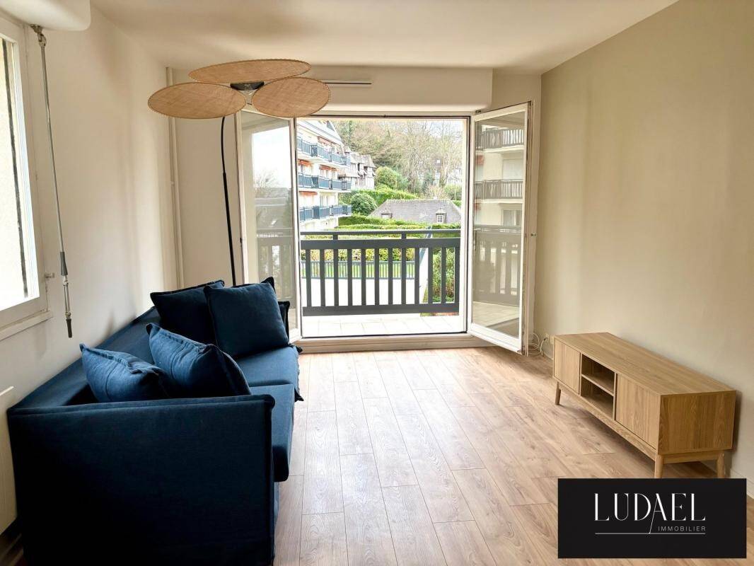 Maison à louer, 26m², TROUVILLE SUR MER
