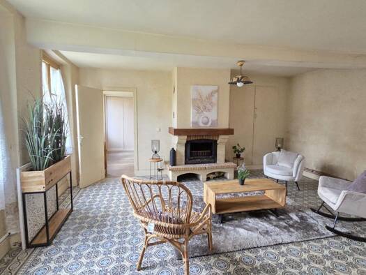 Maison de ville à vendre 215 000 € 4 pièces 3 chambres 120 m² 400 m² de terrain Saint Lazare-Veneurs Compiègne 60200