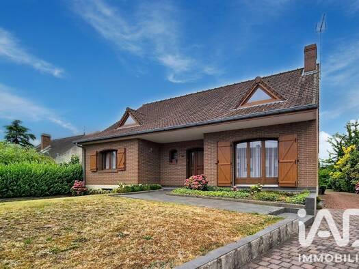 Maison à vendre 360 000 € 5 pièces 4 chambres 178 m² 4 259 m² de terrain Le Centre Ville Somain 59490