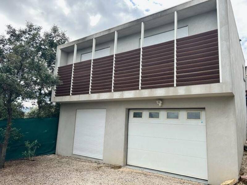 Maison à louer, 135m², MARSEILLE 11E