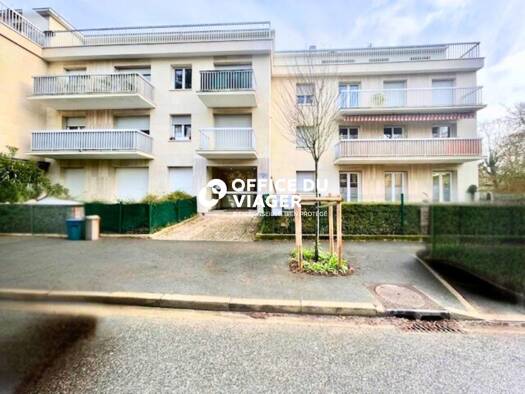 Appartement en viager libre Bouquet 207 500 € 3 pièces 2 chambres 69 m² Étage 1/3 Saint-Aubin 91190