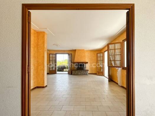 Maison à vendre 219 000 € 6 pièces 3 chambres 144 m² 1 147 m² de terrain Hauterive 03270