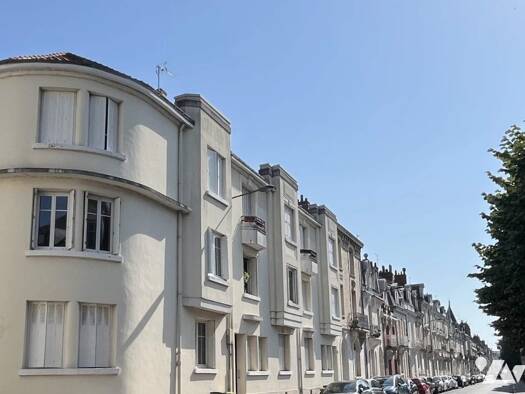 Appartement à vendre 295 000 € 4 pièces 3 chambres 81 m² RDC Tours 37000