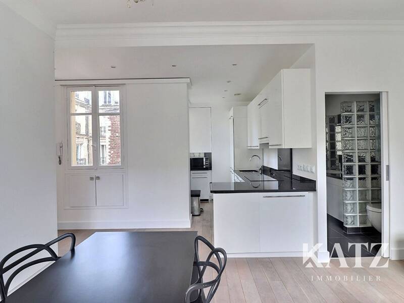 Maison à louer, 42m², PARIS 16E