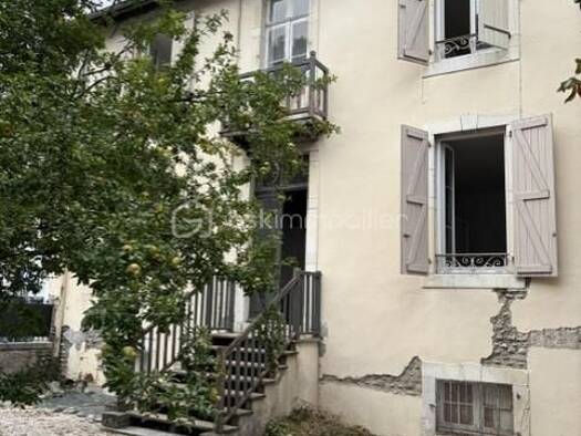 Immeuble à vendre 220 000 € 88,42 m² Centre Ville Pau 64000