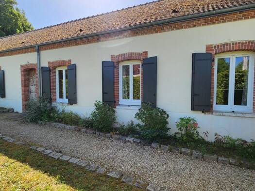 Maison à vendre 199 000 € 6 pièces 4 chambres 150 m² 1 353 m² de terrain Le Moulinet-sur-Solin 45290