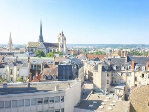 Duplex à vendre 456 900 € 6 pièces 4 chambres 139 m² Étage 6/9 Grangier Dijon 21000