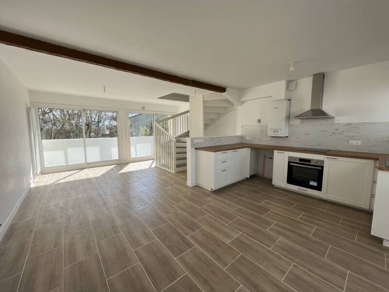 Maison à louer, 76m², LOUVRES