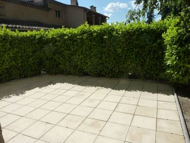 Appartement à louer 1 270 € 2 pièces 1 chambre 45 m² Étage 1/2 Le Village Valbonne 06560