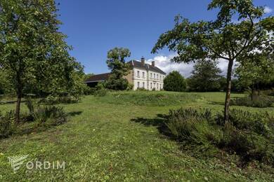 Maison à vendre 429 000 € 6 pièces 4 chambres 220 m² 10 495 m² de terrain Chablis 89800