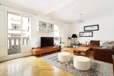 Appartement à louer 4 300 € 5 pièces 3 chambres 105 m² Étage 1/7 Muette Sud Paris 16ème 75016