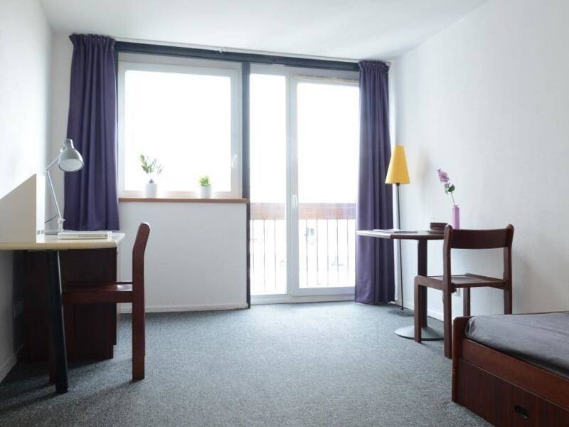 Maison à louer, 18m², PARIS 19E