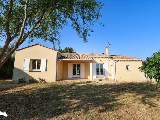 Maison de plain-pied à vendre 221 001 € 4 pièces 3 chambres 100 m² 565 m² de terrain Pineuilh 33220