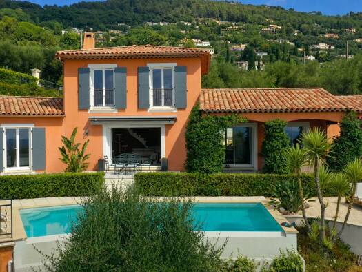 Maison à vendre 895 000 € 4 pièces 3 chambres 130 m² 1 500 m² de terrain Le Tignet 06530