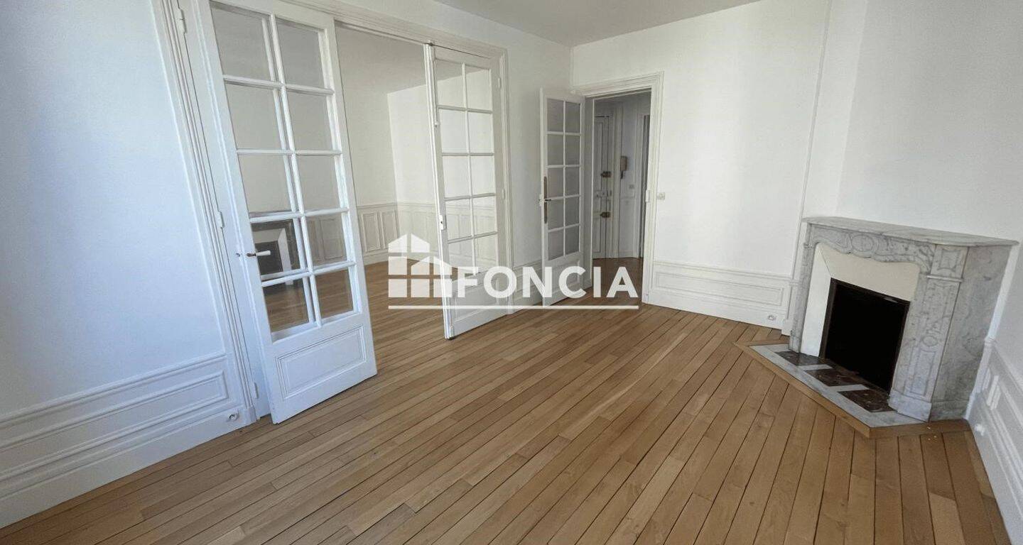 Maison à louer, 85m², SAINT MAUR DES FOSSES