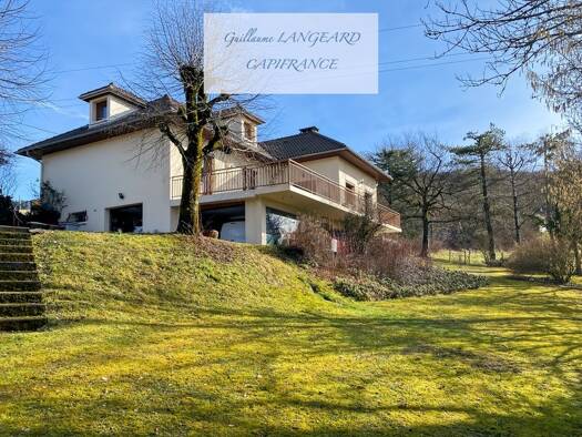 Maison à vendre 419 000 € 7 pièces 6 chambres 150 m² 2 187 m² de terrain Béard-Géovreissiat 01460