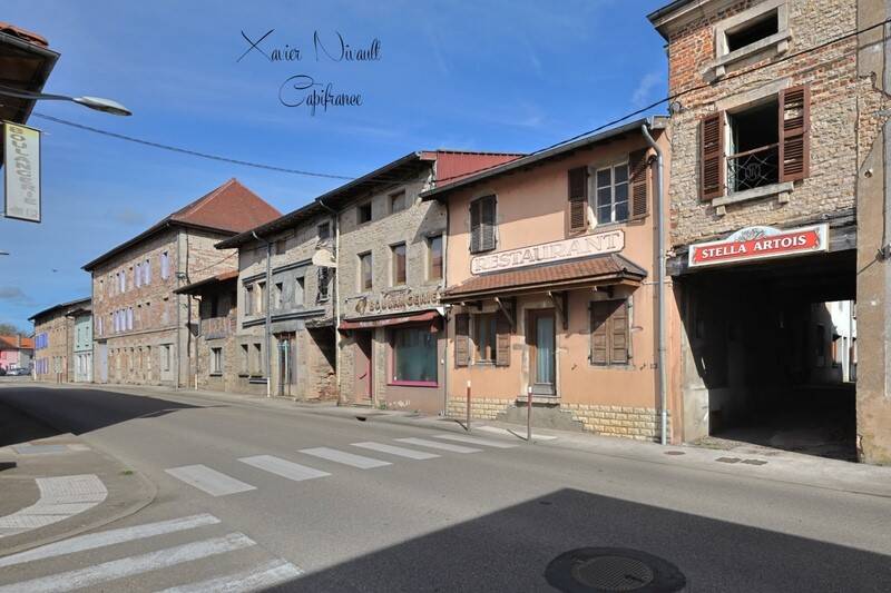 Maison à vendre, 373m², MONTREVEL EN BRESSE