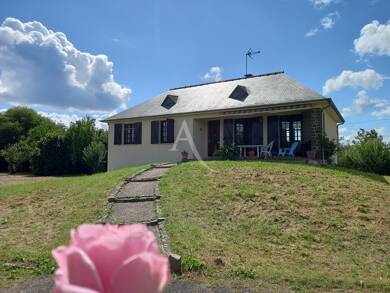 Maison à vendre 199 990 € 6 pièces 4 chambres 123 m² 3 490 m² de terrain Morannes sur Sarthe 49640