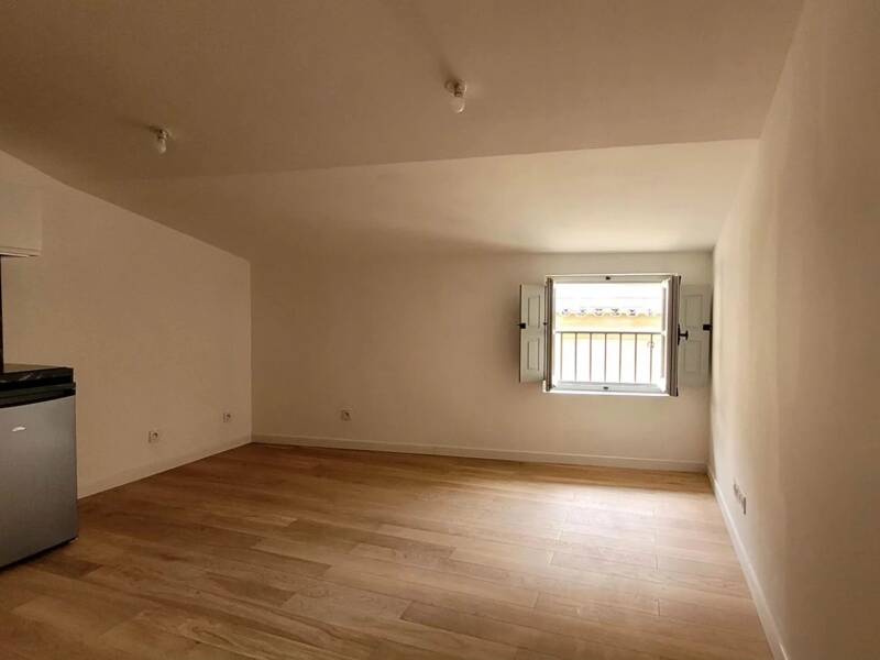 Maison à louer, 29m², UZES