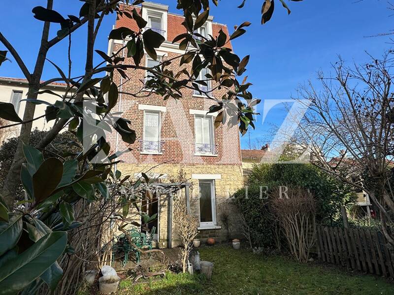 Maison à vendre, 191m², SURESNES