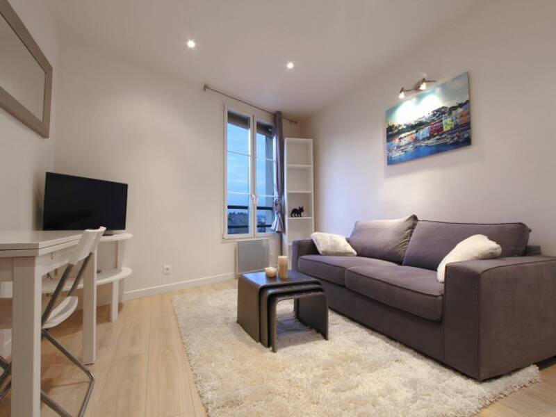 Maison à louer, 22m², PARIS 18E