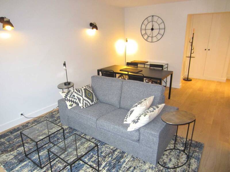 Maison à louer, 57m², PARIS 7E