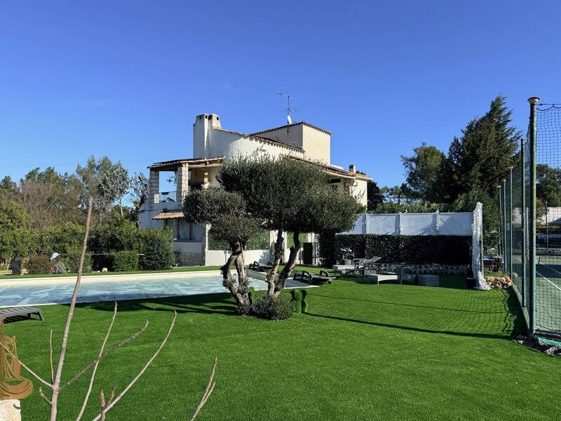Maison à vendre, 278m², VIDAUBAN
