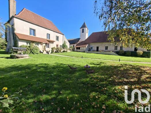 Demeure à vendre 649 000 € 9 pièces 8 chambres 240 m² 16 466 m² de terrain Verdun-sur-le-Doubs 71350