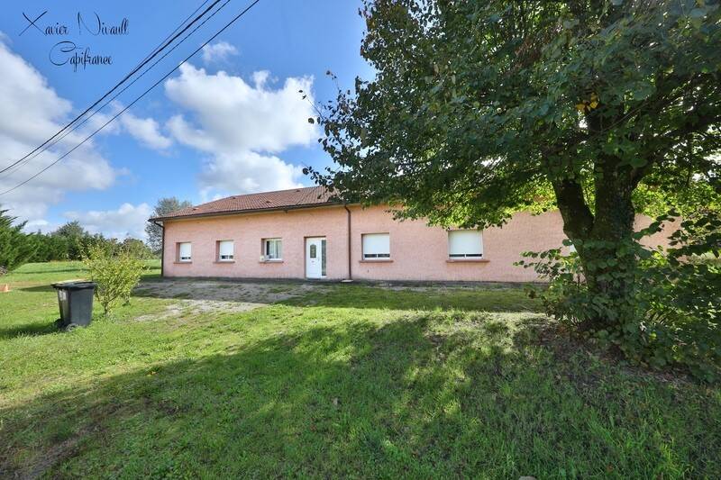 Maison à vendre, 281m², SAINT TRIVIER DE COURTES