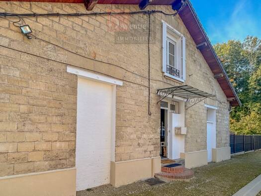 Maison à vendre 430 000 € 4 pièces 3 chambres 97 m² 85 m² de terrain Chantilly 60500